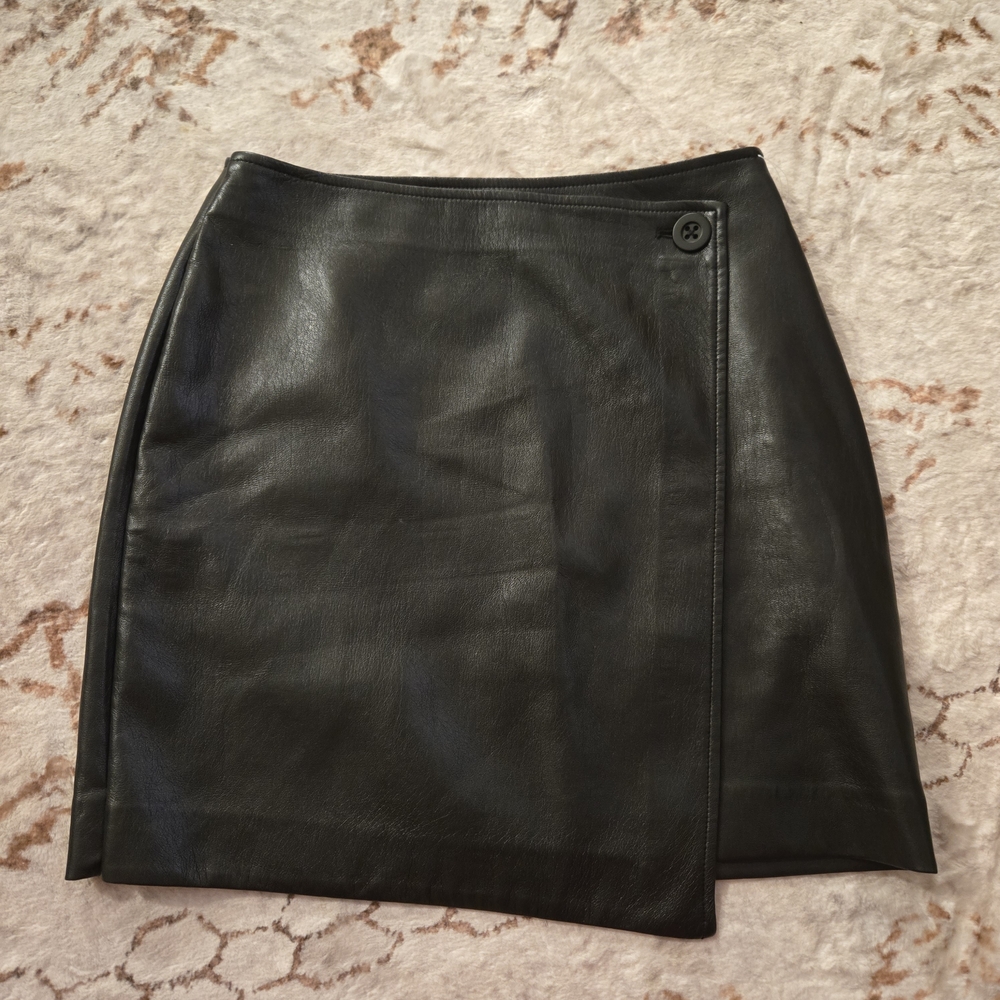 Babaton Black Mini Faux Leather Mini Skirt Double Layer With Button Size 2